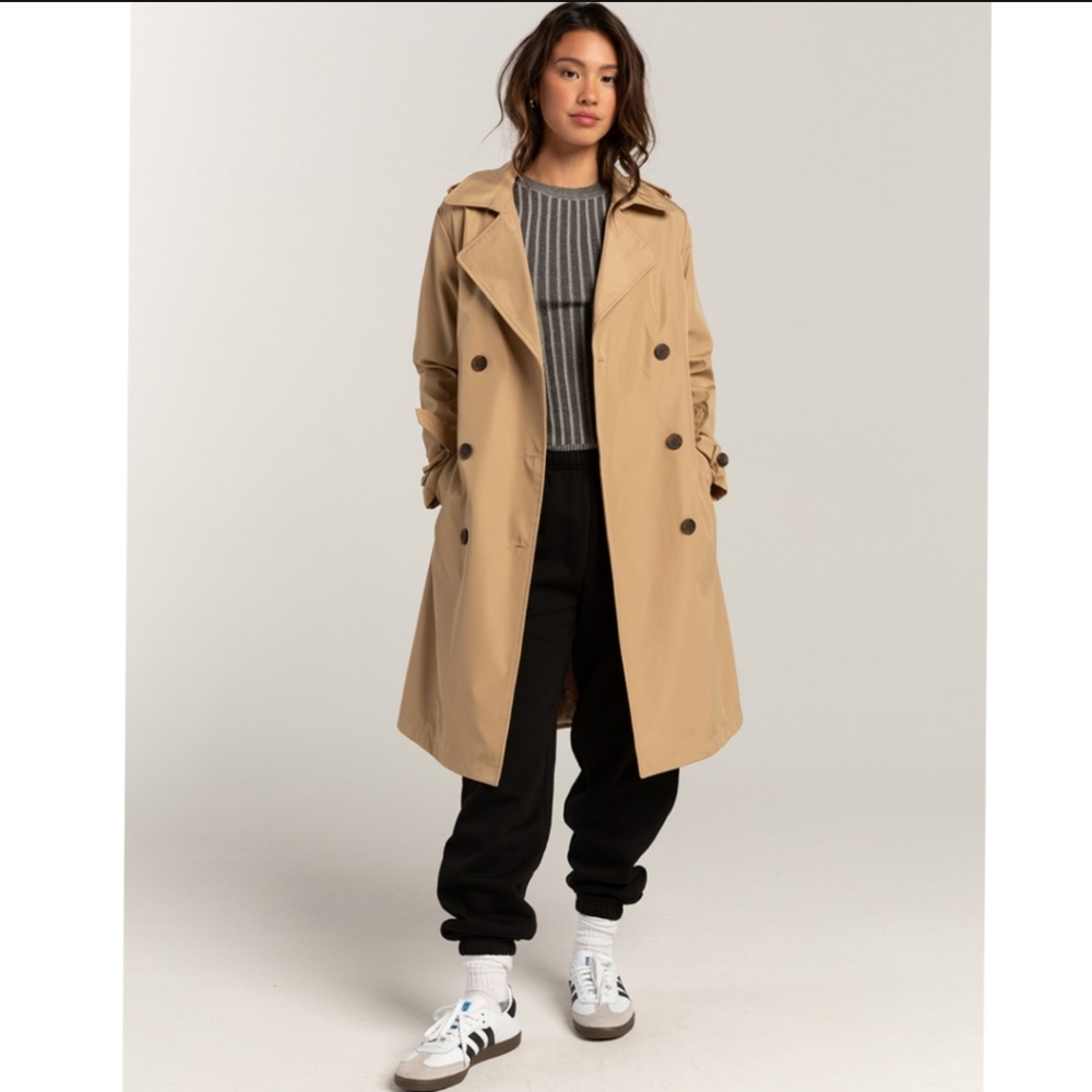 NEW Stoosh Beige Double-Breasted Trench Coat. Polyester Lightweight. Size/ L